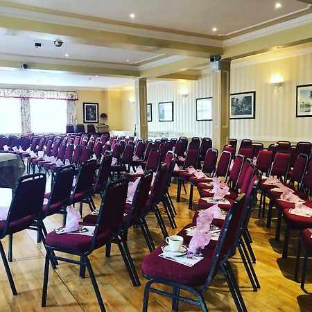 Tully'S Hotel Castlerea Екстериор снимка