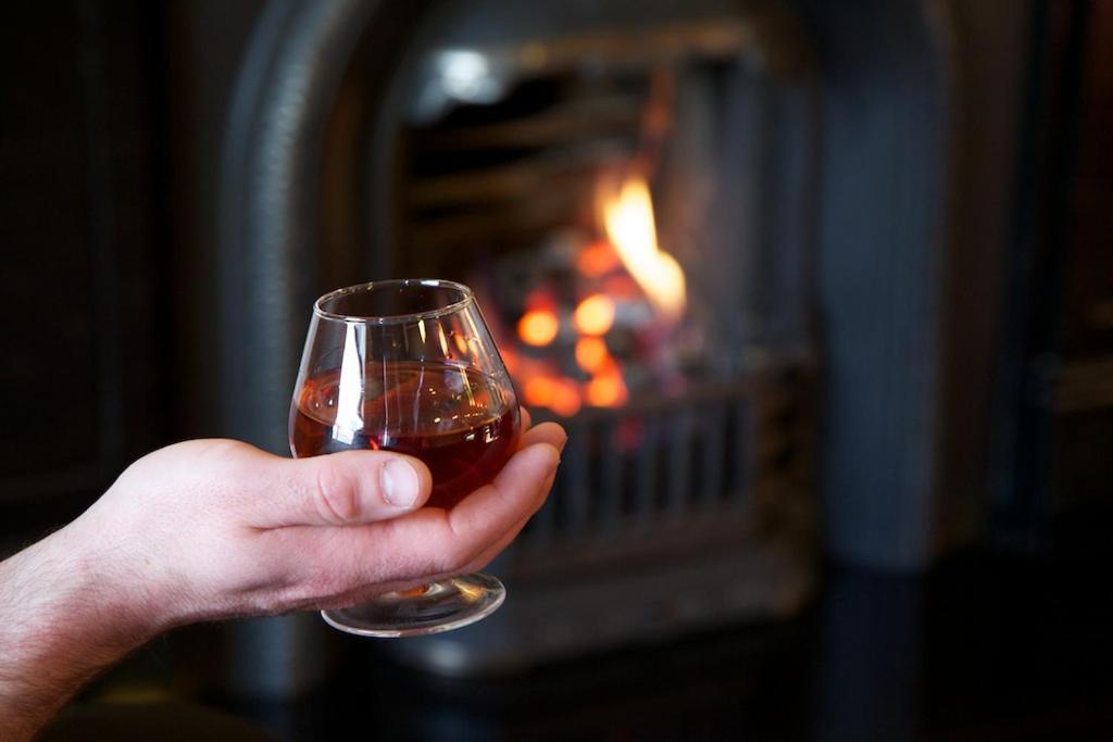 Tully'S Hotel Castlerea Екстериор снимка