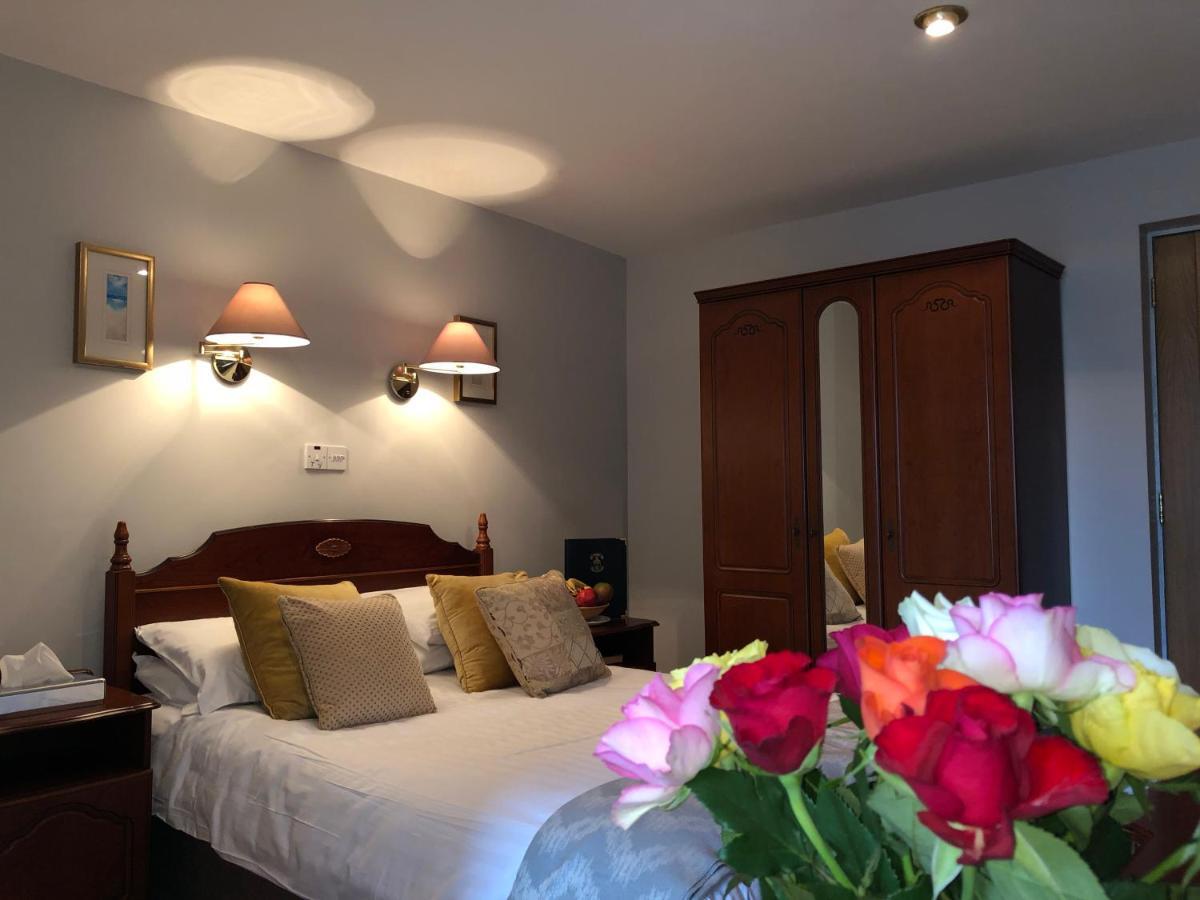 Tully'S Hotel Castlerea Екстериор снимка