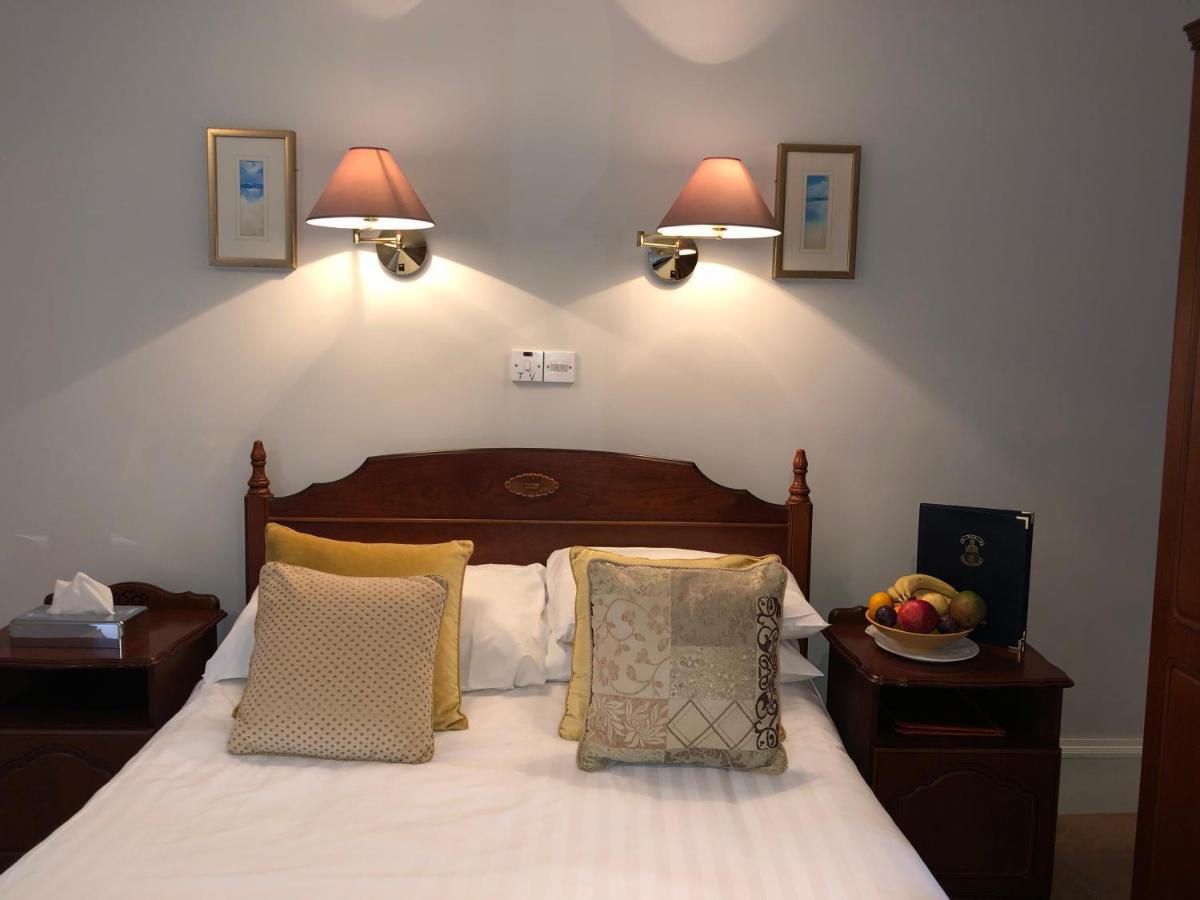 Tully'S Hotel Castlerea Екстериор снимка